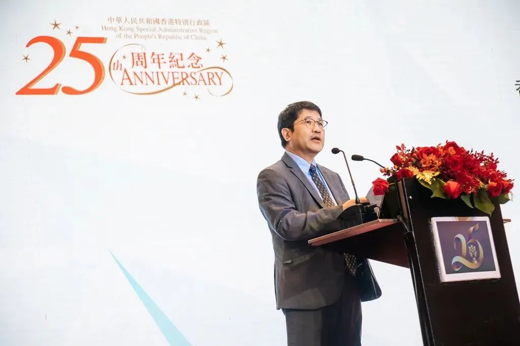 CBD迷你仓荣获金领航奖—青年创业奖金奖(图8) CBD迷你仓荣获金领航奖—青年创业奖金奖(图8)